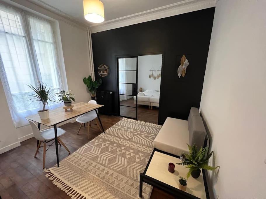 Appartement Magnifique Paris 18 Exterior foto